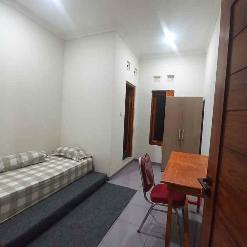 kost putra anggrek sleman