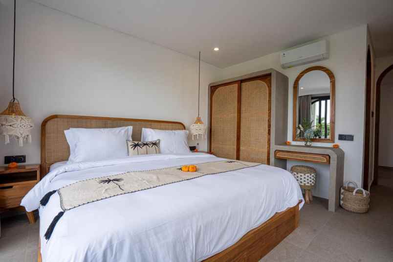 luxury villa for rent in pererenan minutes to beach