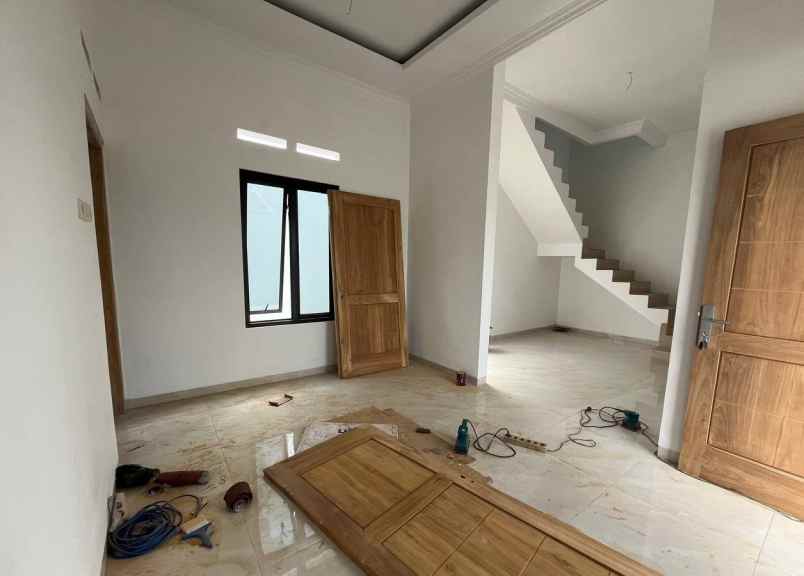 perumahan pesan bangun 2 lantai dekat luwes gentan