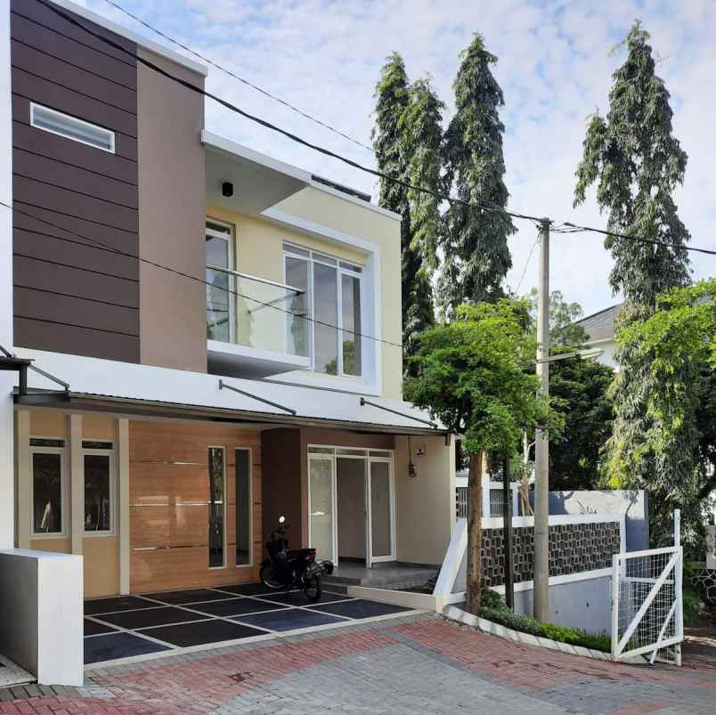 posisi hook rumah gegerkalong setiabudi bandung utara