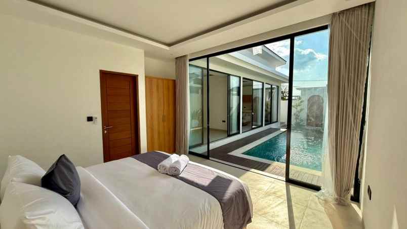 private villa in padang linjong canggu