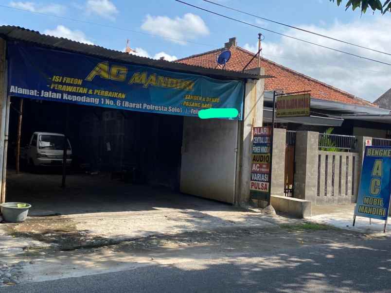 ruko gudang kantor jl kepodhang 5 manahan kec