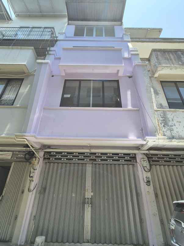 ruko klampis square surabaya