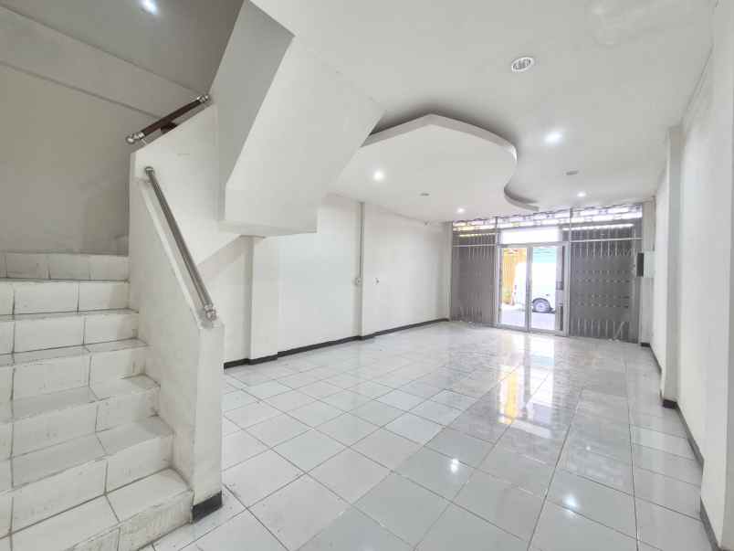 ruko klampis square surabaya