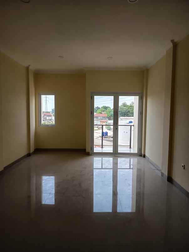 ruko pinggir jalan radar auri cimanggis harga perdana