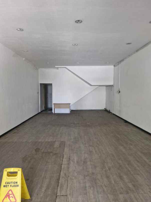 ruko raya mulyosari strategis