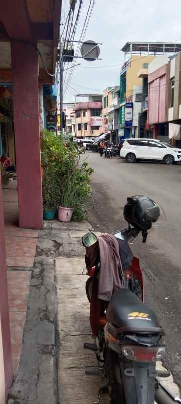 ruko strategis di tengah kota