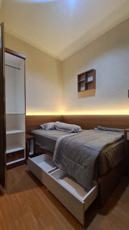 rukost columbus 10 kamar