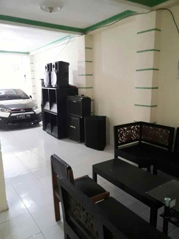 rumah 12x28 bonus kost kostan area raden saleh cikini