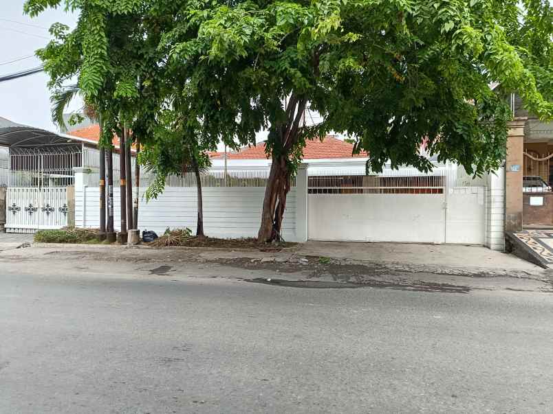 rumah 2 lantai dharmahusada nol jalan