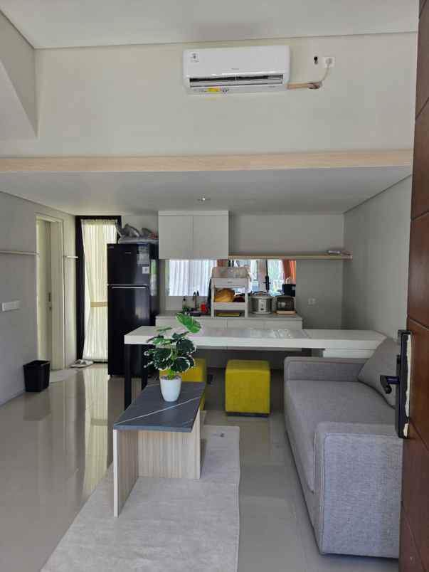 rumah 2 lantai northwest central citraland