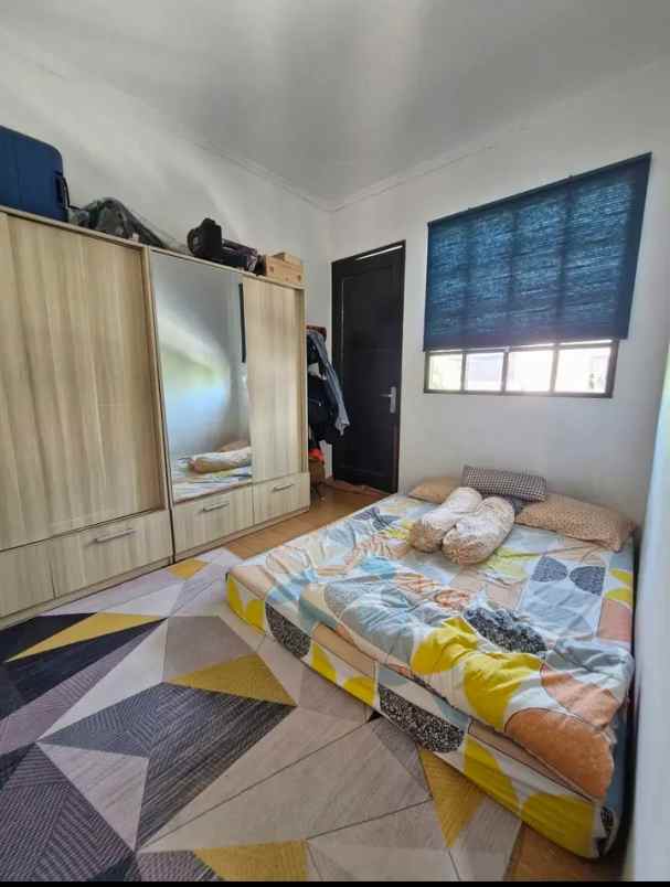 rumah 2lt dalam perumahan kawasan ciherang tapos depok