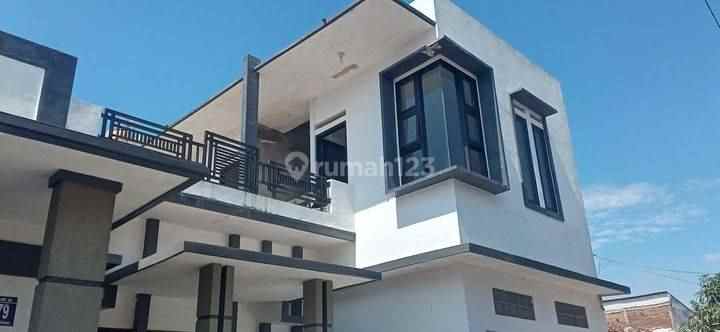 rumah bagus 2 tingkat bisa nego di cileunyi bandung