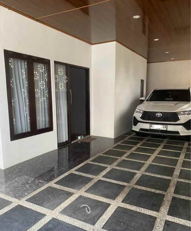 rumah banowati semarang tengah