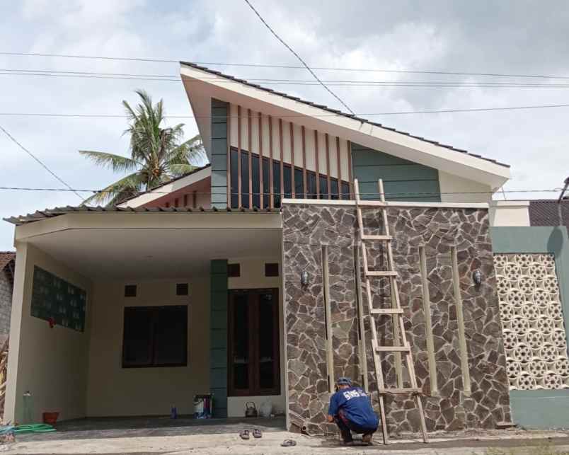 rumah baru gentan jl kaliurang