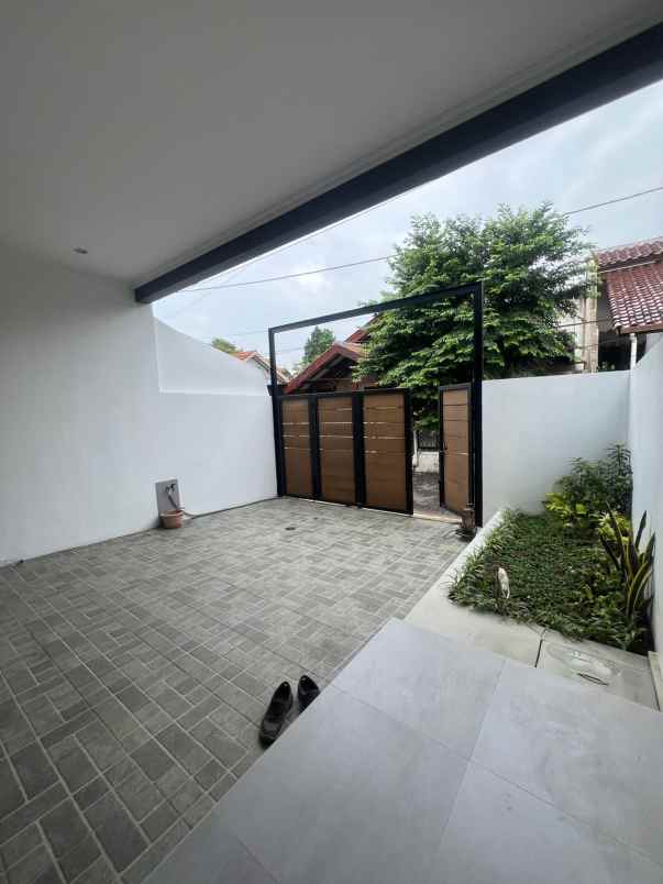 rumah baru siap huni di hankam pondok gede bekasi