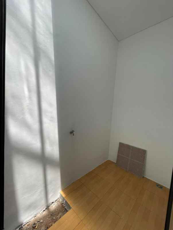 rumah baru siap huni estetik di jati sari permai