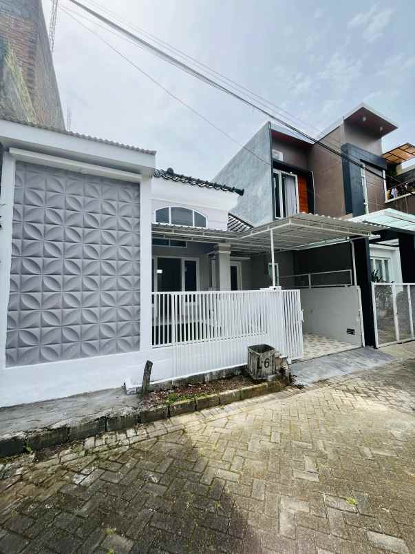 rumah baru siap huni lokasi di tidar kota malang