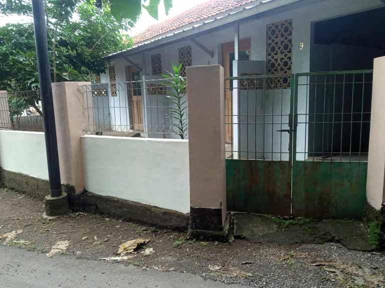 rumah besar siap huni kost an