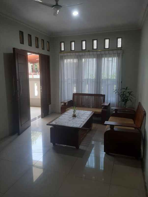 rumah bojongbaru