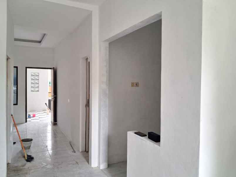 rumah bukit kencana jaya tembalang semarang