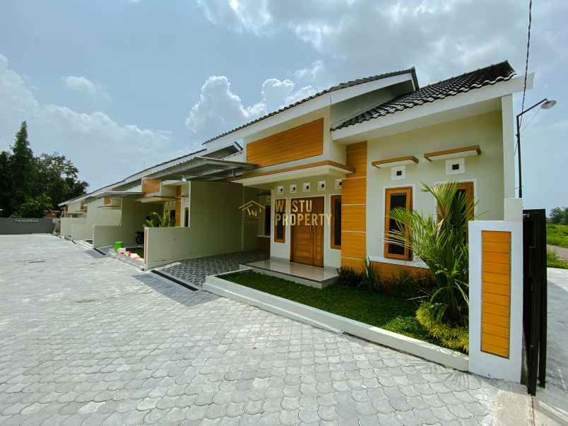 rumah cantik dalam cluster di purwomartani sleman