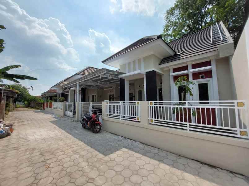 rumah cantik siap huni bisa kpr di sleman