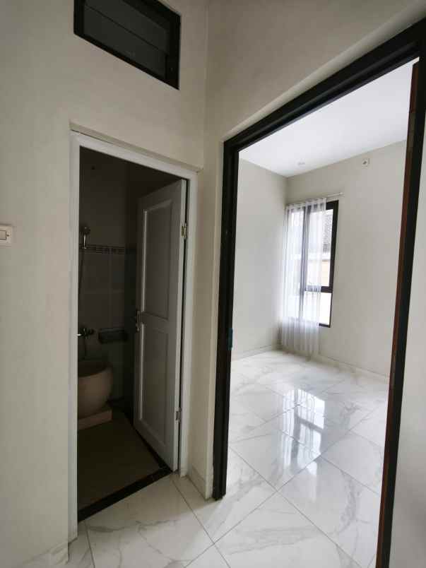 rumah cantik siap huni harga murah di kasihan bantul