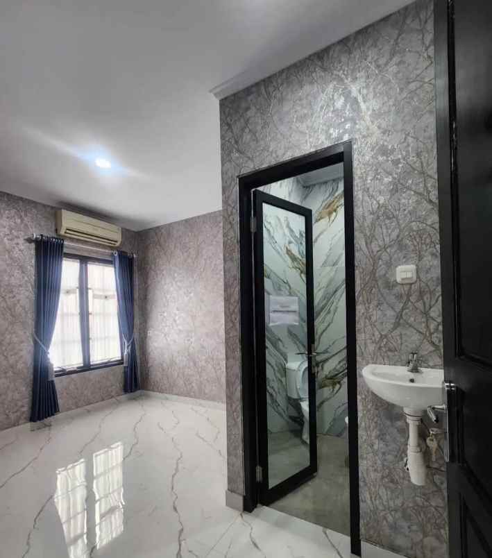 rumah cluster 2 5 lantai 800 jutaan cimanggis depok