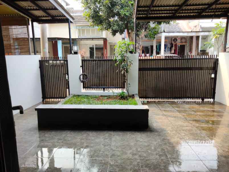 rumah cluster cantik jombang ciputat tangerang selatan