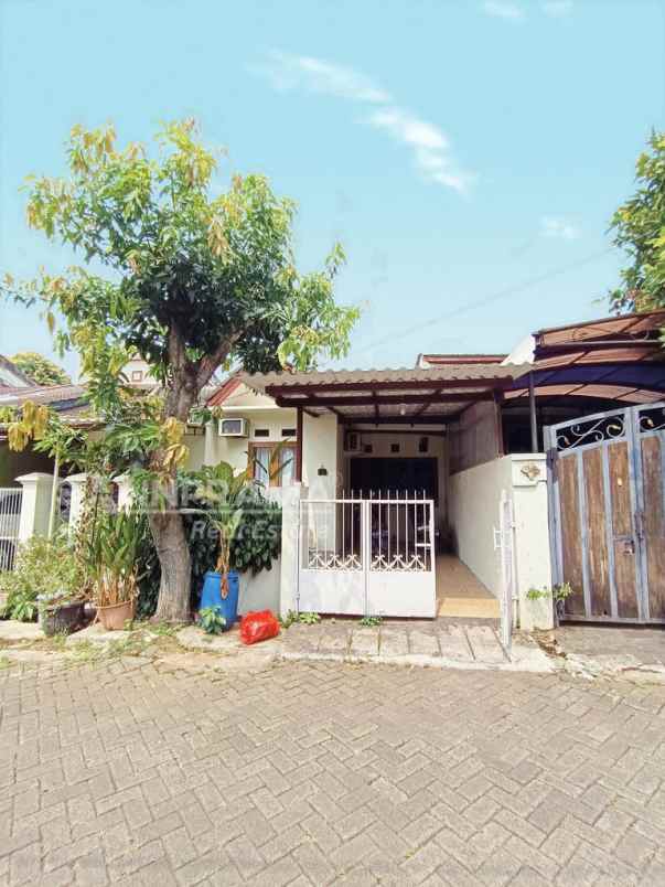 rumah dalam cluster di bukit rivaria sawangan ph