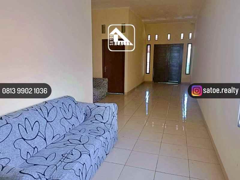 rumah dan 8 kamar kost di pondok pinang kebayoran lama