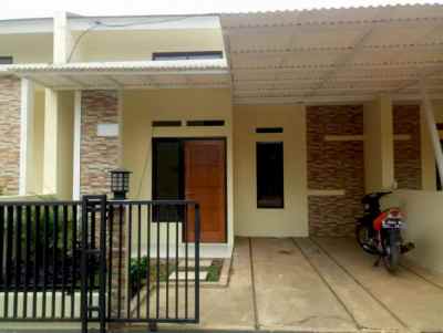 rumah desa waru