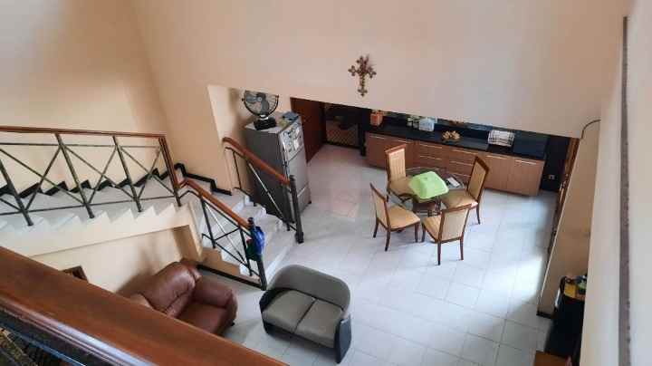 rumah dharmahusada regency 2 lantai siap huni