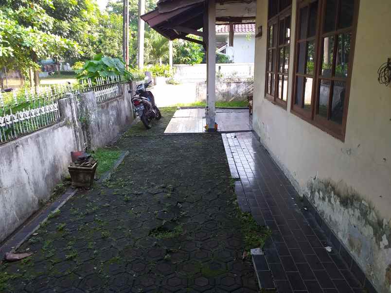 rumah di ciledug komplek japos tanah luas