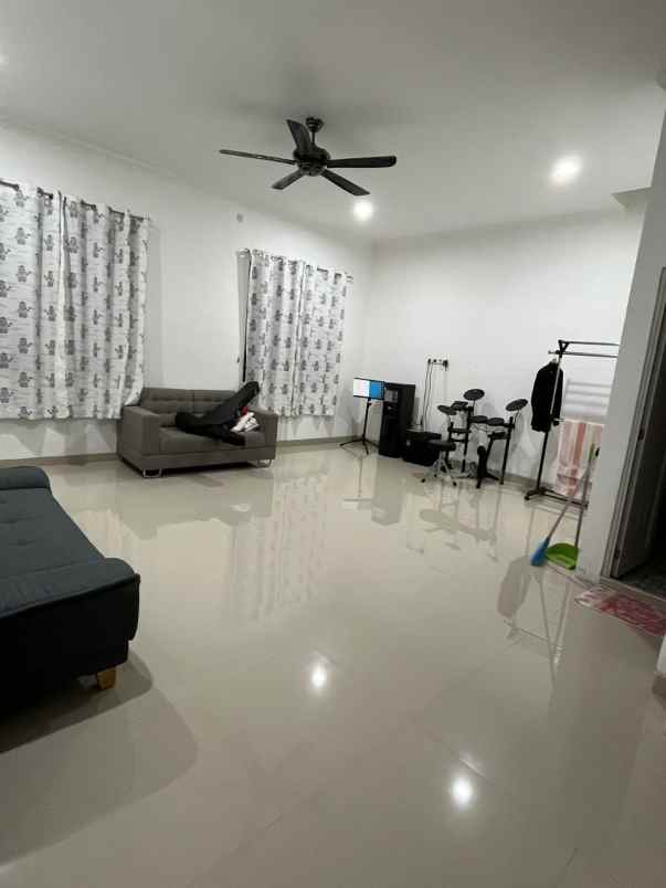 rumah dijual cepat cluster shinano jakarta garden city