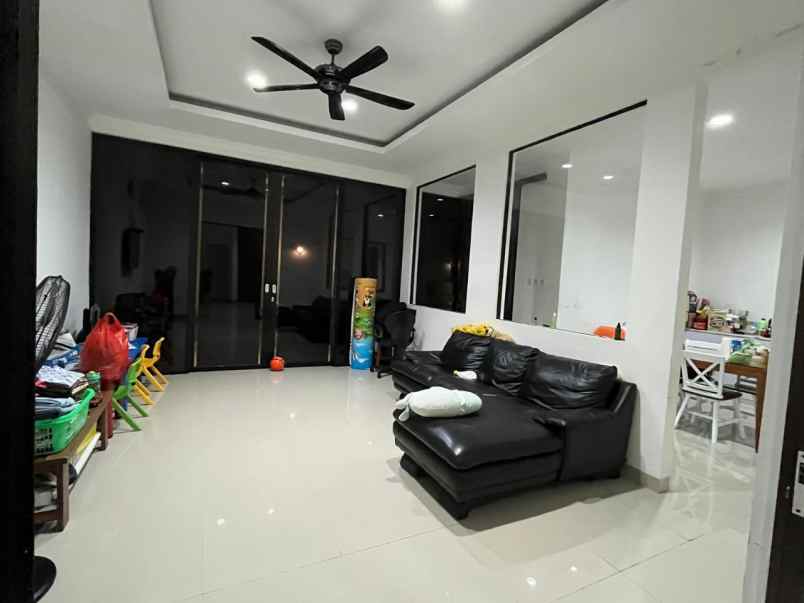 rumah dijual cepat cluster shinano jakarta garden city