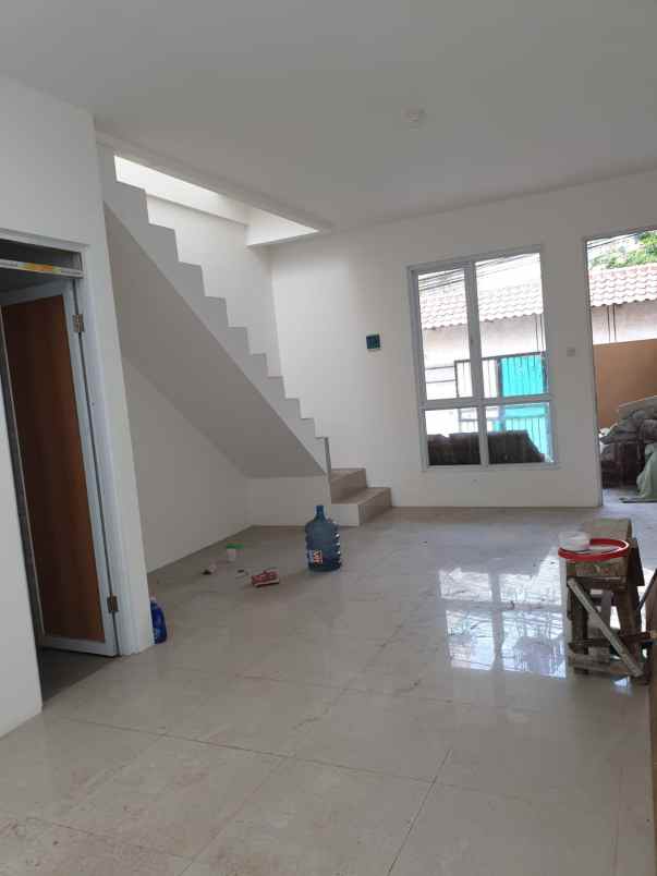 rumah dijual siap huni di cipinang jakarta timur