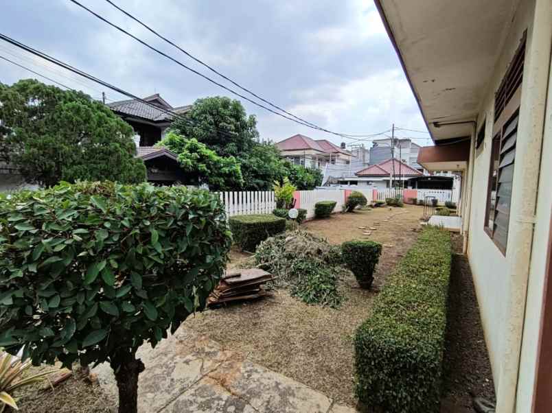 rumah hook hitung tanah lokasi nyaman di duren sawit