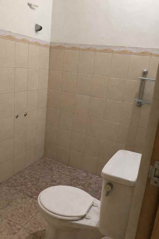 rumah hook murah di taman buaran indah 1 jakarta timur