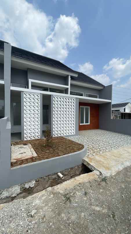 rumah impian keluarga muslim di purwakarta 500 jutaan