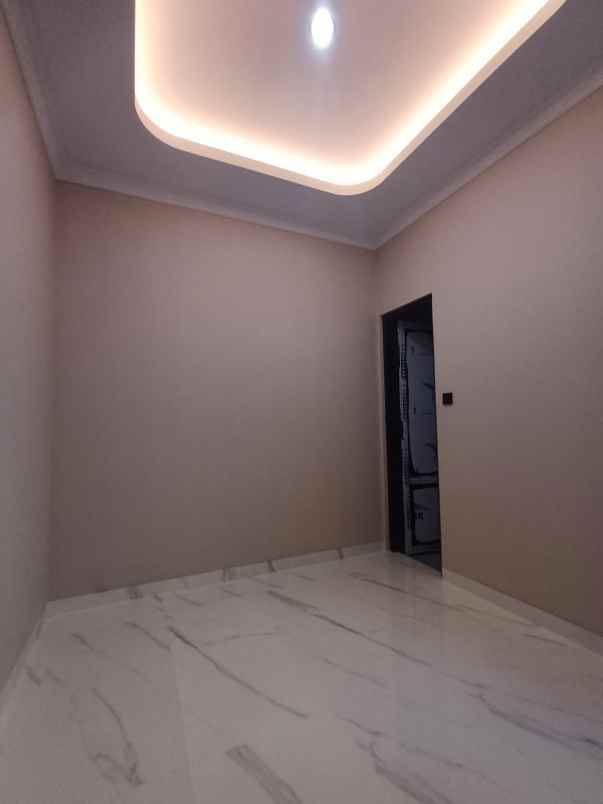 rumah jagakarsa nego smapai jadi