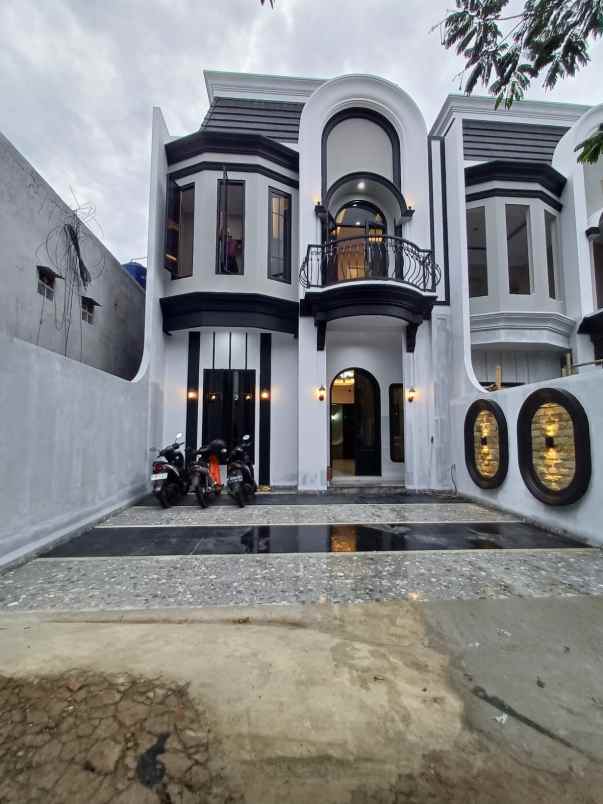 rumah jagakarsa nego smapai jadi