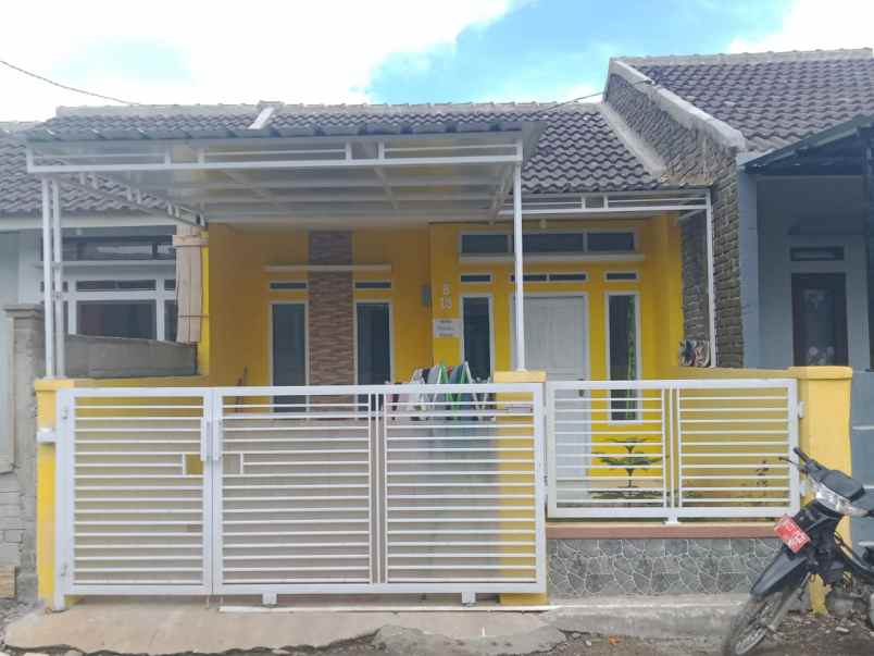 rumah jl paniisan no 7 ds