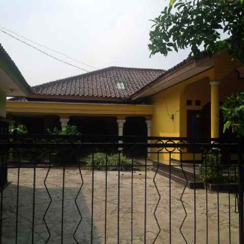 rumah jl raya bogor jl raya