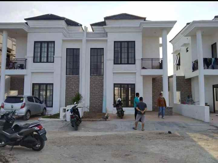 rumah jl raya kaliabang tengah