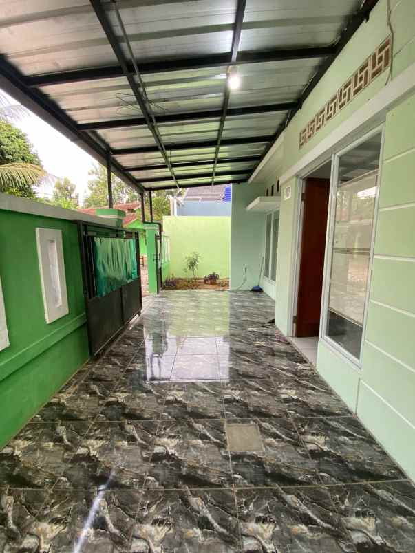 rumah kampung luas murah di setu tangerang selatan