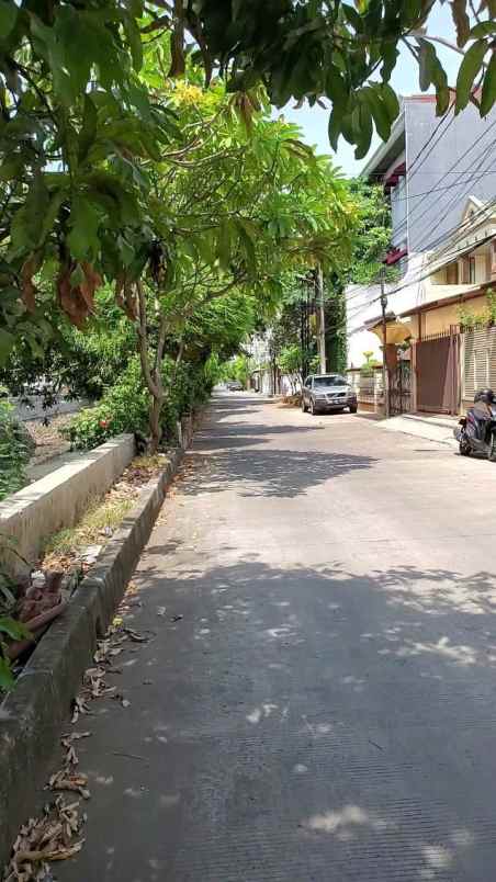 rumah kelapa gading permai