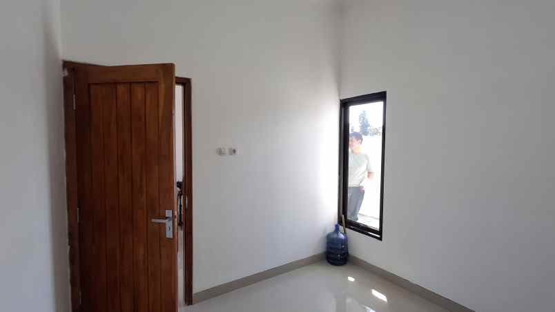 rumah klaten kota siap balik nama hanya 300 juta an