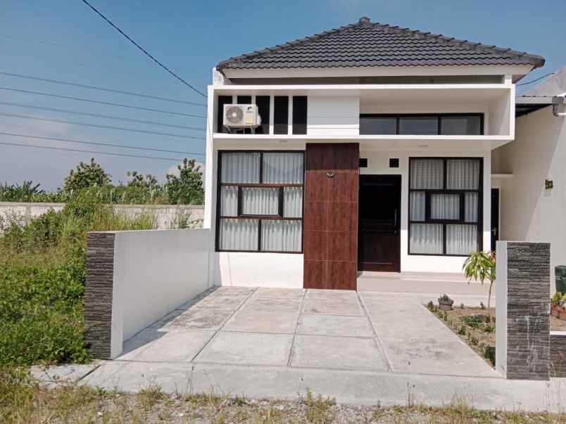 rumah klaten kota siap balik nama hanya 300 juta an